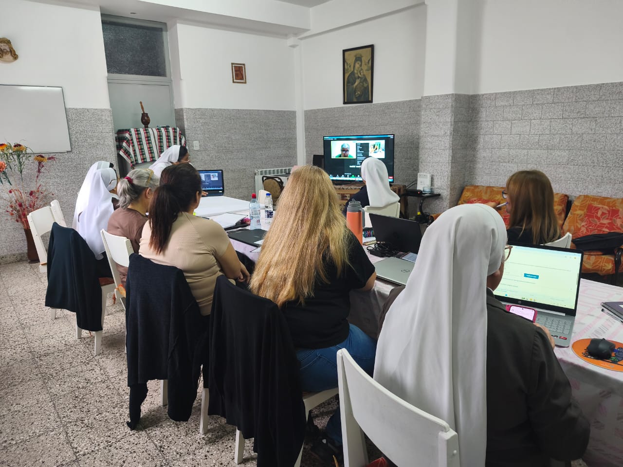Imagen del encuentro de representantes legales 3